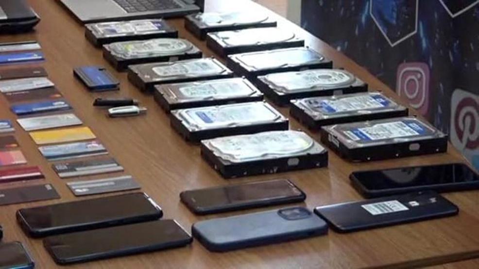 Yasa dışı bahise ofsayt ayarı 12 kişi tutuklandı