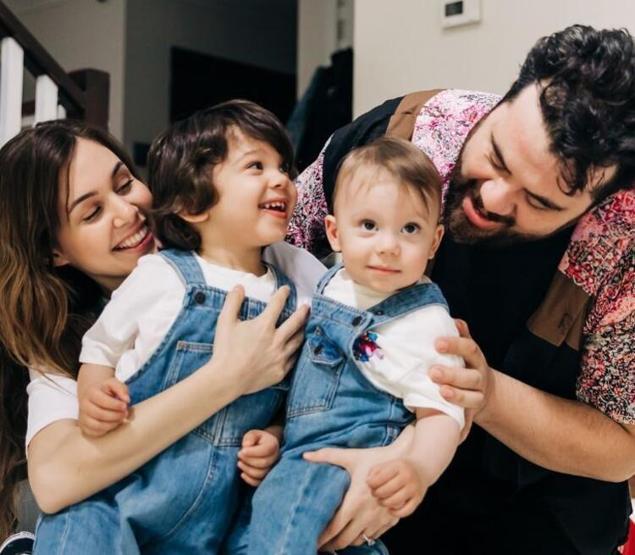 Eser Yenenler eşi Berfuyu öve öve bitiremedi