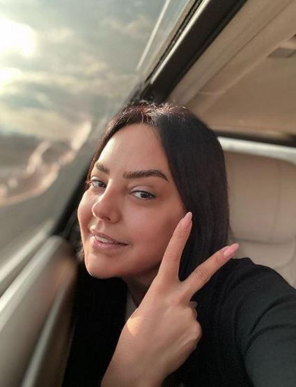 Ebru Gündeş makyajsız halini paylaştı