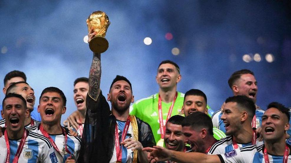 Messi ve Arjantinin Dünya Kupası zaferi manşetlerde