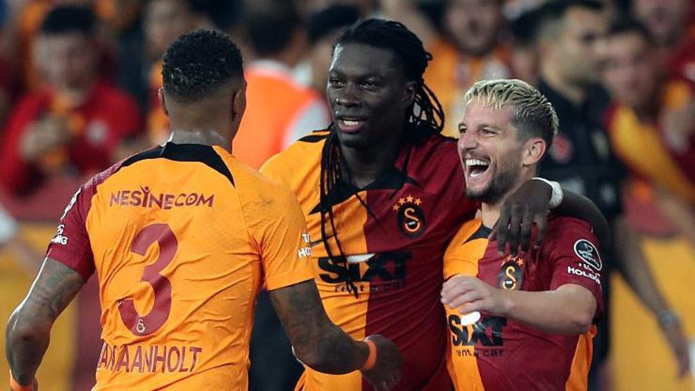 Galatasaraylı Gomise Eyüpspor talip oldu
