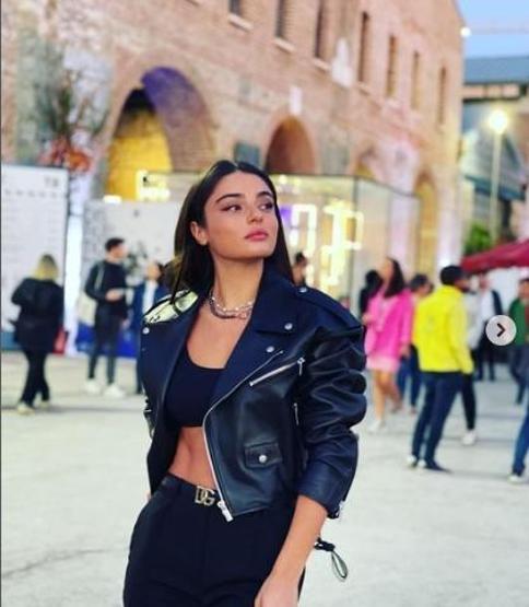 Ayça Ayşin Turan kimdir, kaç yaşında Ayça Ayşin Turan ve Murat Bozun performansı beğeni topladı