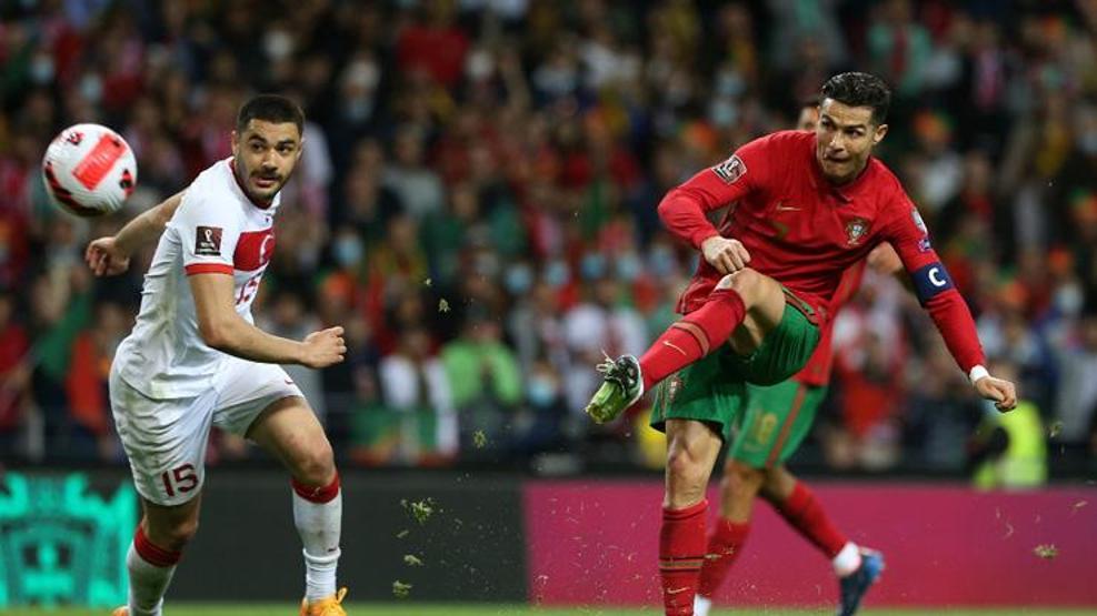Cristiano Ronaldodan ters köşe transfer