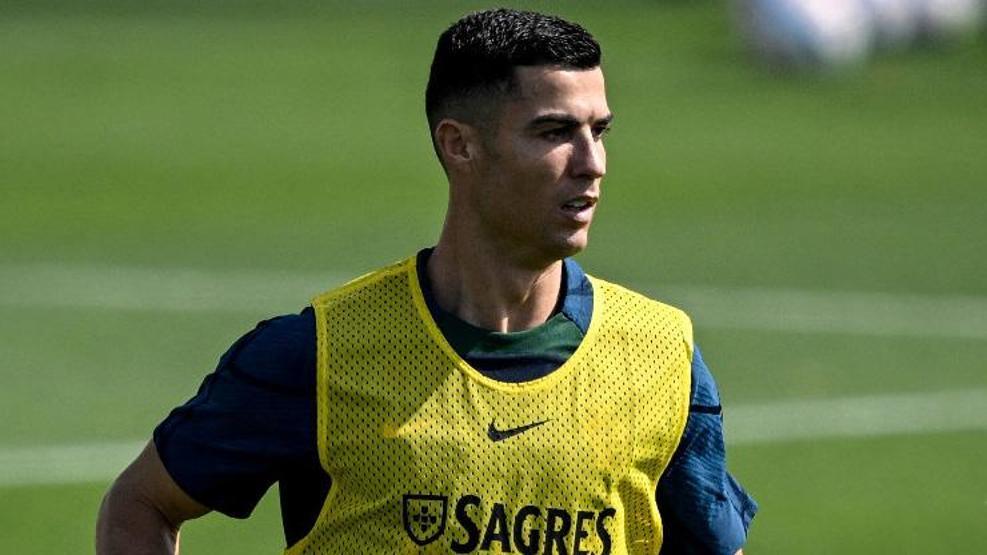 Cristiano Ronaldodan ters köşe transfer