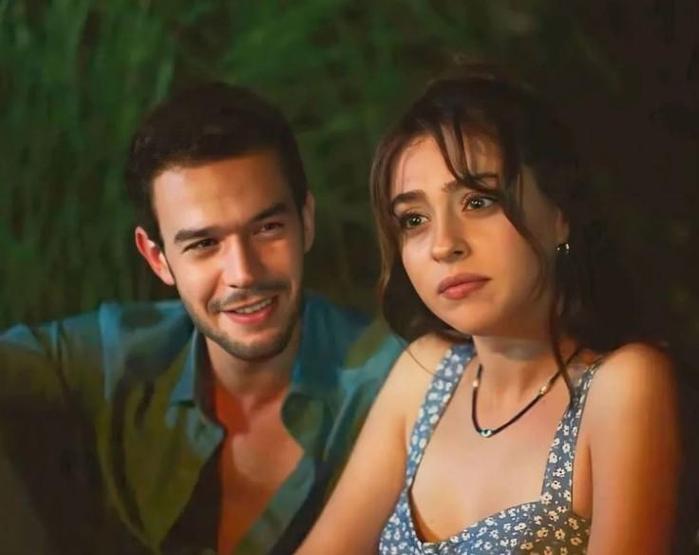 Aytaç Şaşmaz eski sevgilisi Cemre Baysel’le ilgili ilk kez konuştu