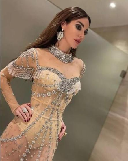 Defne Samyeliyi görenler Kendall Jennerı hatırladı Petek Dinçöz tanıyamadı