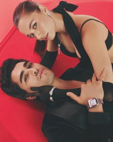 Afra Saraçoğlu ile Mert Yazıcıoğlu ayrıldı mı