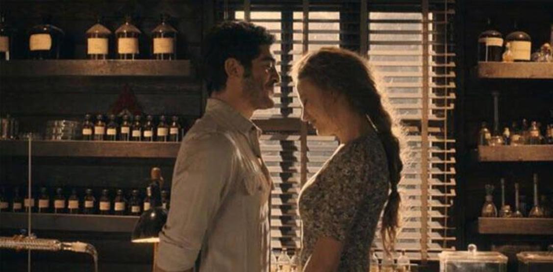 Serenay Sarıkaya ve Burak Deniz aşk mı yaşıyor İlk açıklama geldi