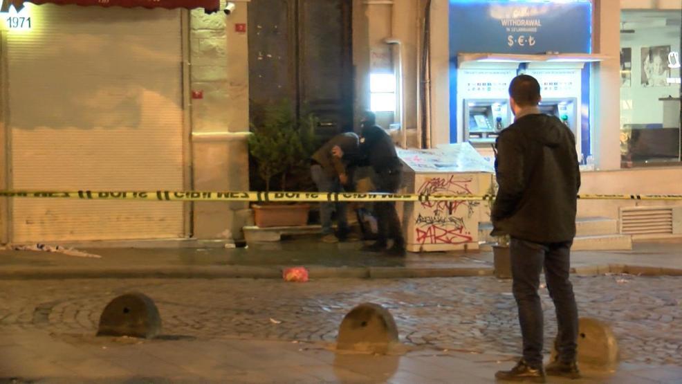 Galata Kulesinin yanında şüpheli paket paniği: Ölmek istiyorum ben açarım