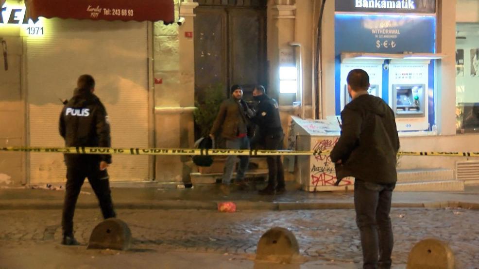Galata Kulesinin yanında şüpheli paket paniği: Ölmek istiyorum ben açarım