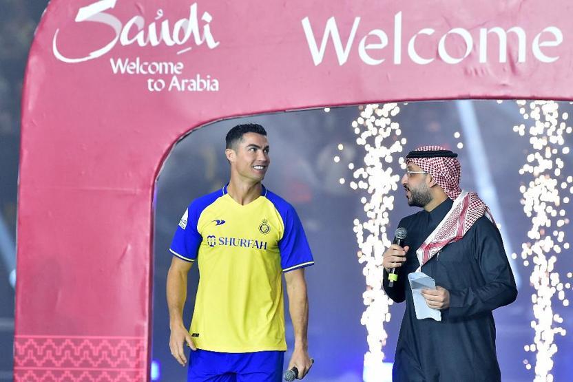 Cristiano Ronaldoya Suudi Arabistanda coşkulu karşılama