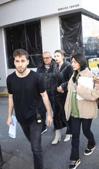 Afra Saraçoğlunun gergin anları