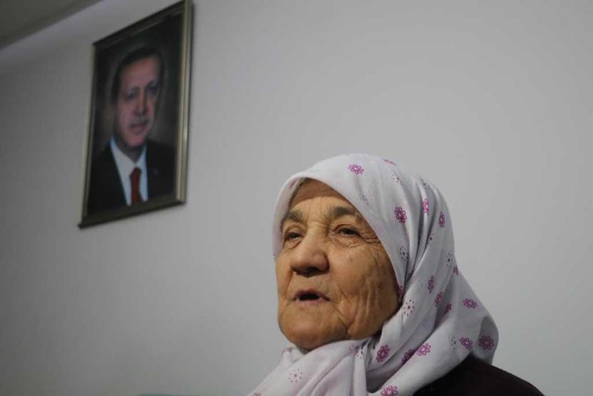 Erdoğan, selzede Zülfiye nineyi ziyaret etti... Zülfiye Ceylan: “Sevinçle ve mutlulukla ağırladım”