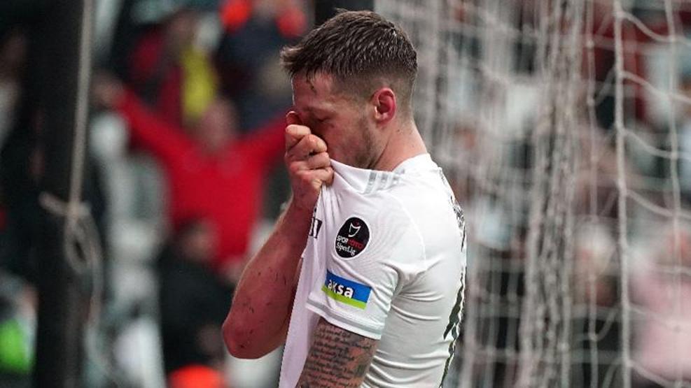 Weghorst Beşiktaş taraftarına veda mı etti