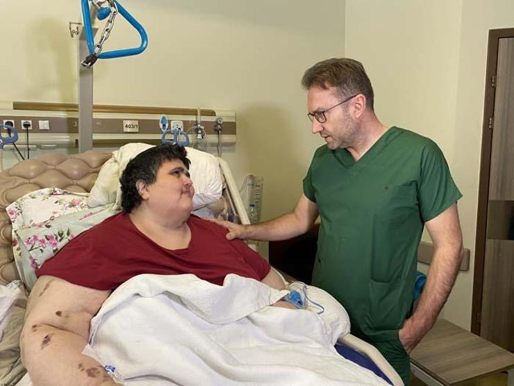 Zayıflamak için internetten ilaç aldı, 350 kiloyu aştı: Ben yandım kimse yanmasın