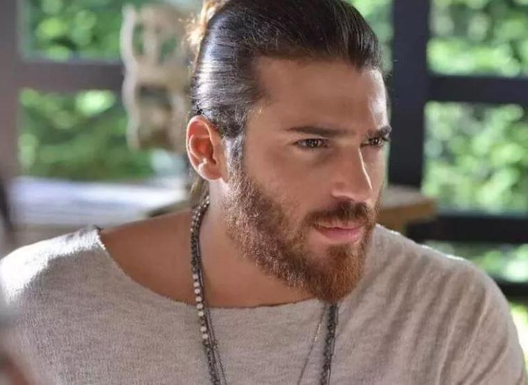 Can Yamandan İtalyaya büyük bağış