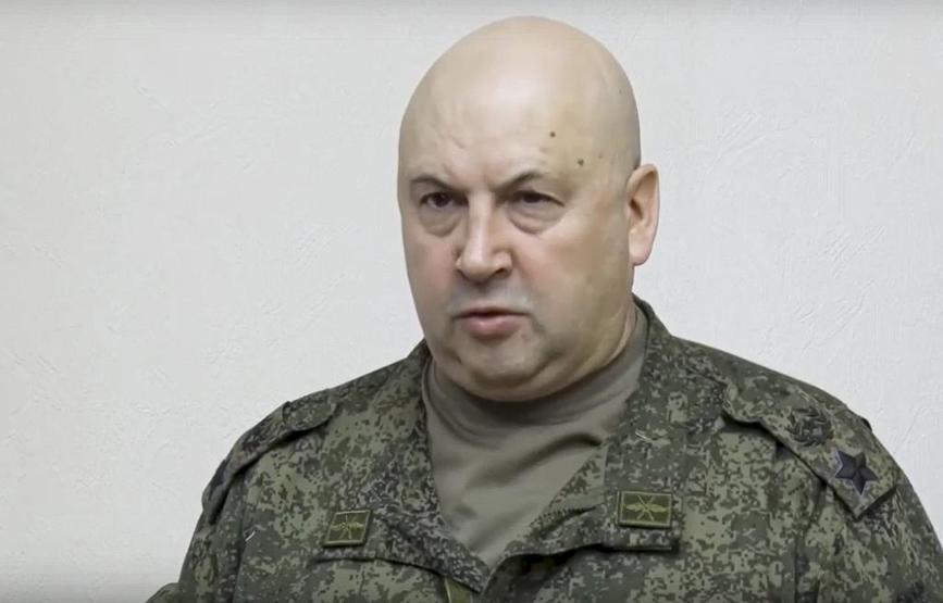 Surovikin gitti, Gerasimov geldi: Ukrayna işgalinin komutanı 3 ay içinde ikinci kez değişti