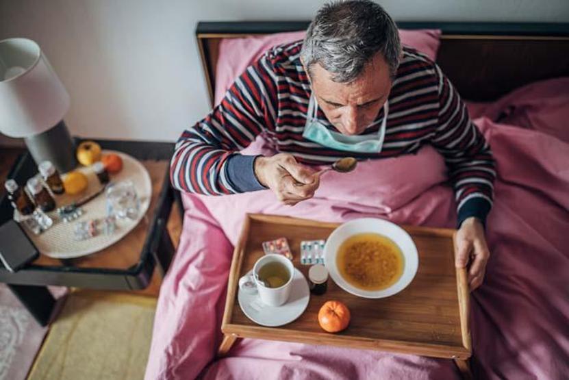 Kış geldi, viral enfeksiyonlar arttı Uzman isimden enfeksiyon uyarısı: İlaca rağmen 39 derece civarında ateşler görebiliyoruz