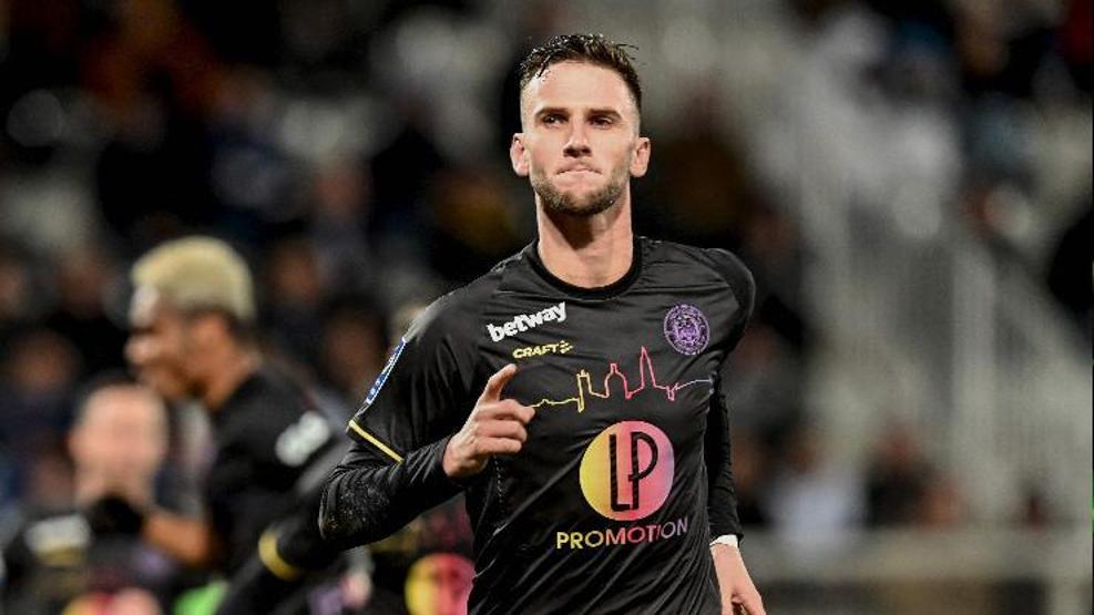 Van den Boomen Galatasaray için kulübünden izin istedi