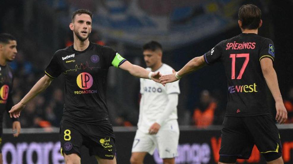 Van den Boomen Galatasaray için kulübünden izin istedi