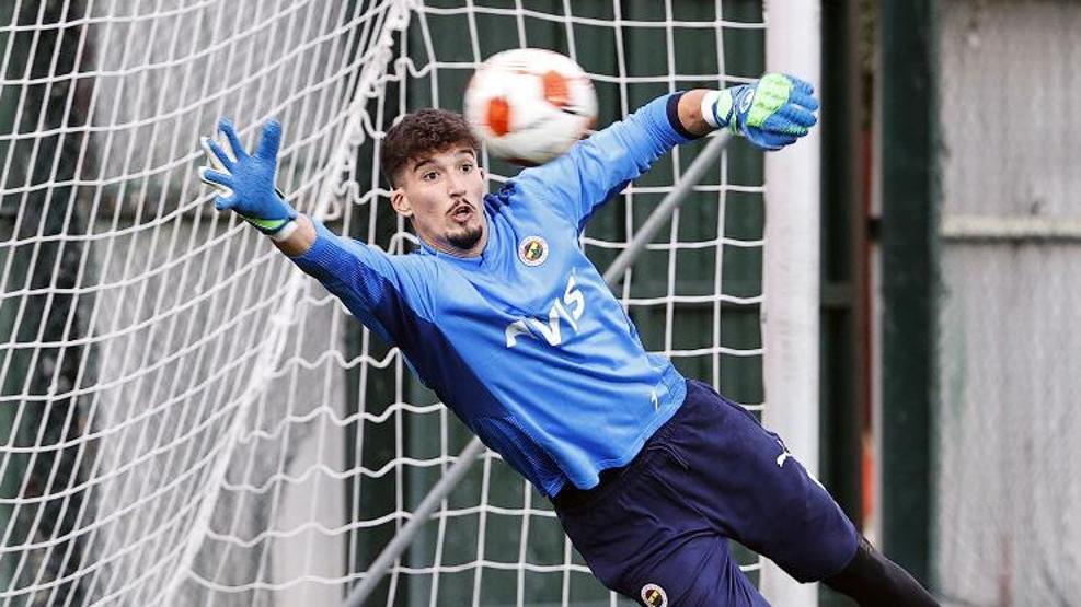 Fenerbahçede Altay Bayındır krizi Anlaşma sağlanamadı