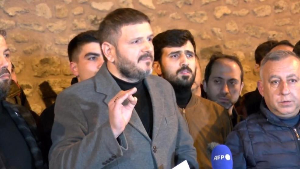 İsveç Konsolosluğu önünde Kuran-ı Kerimin yakılması protesto edildi
