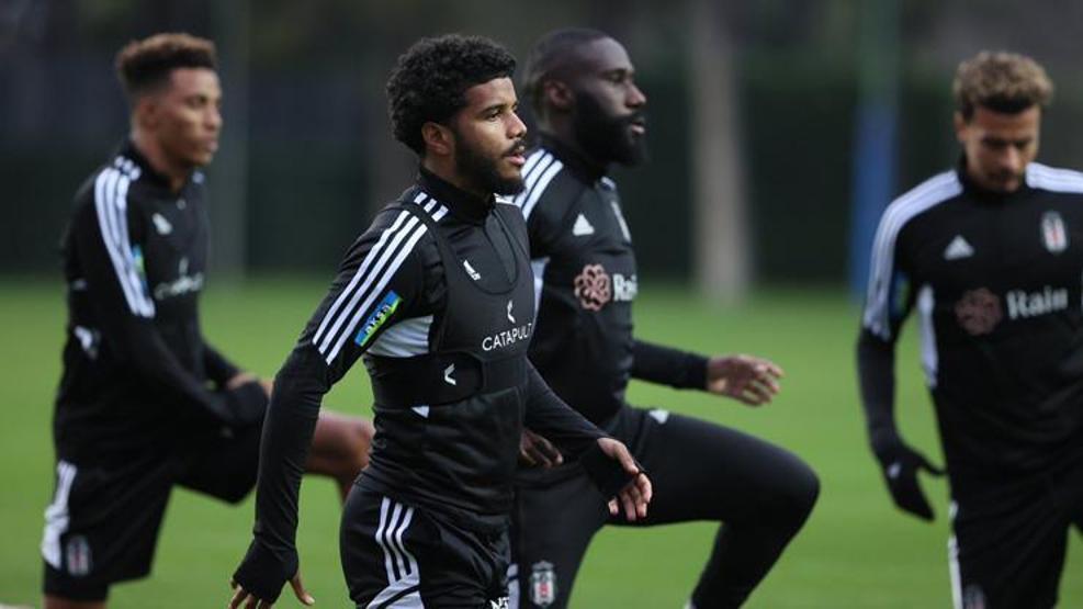 Beşiktaştan flaş Rosier kararı Kırmızı kart bardağı taşırdı