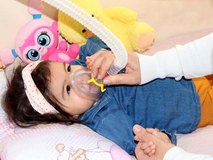 10 yıl sonra gelen çocuk sevincine SMA engeli