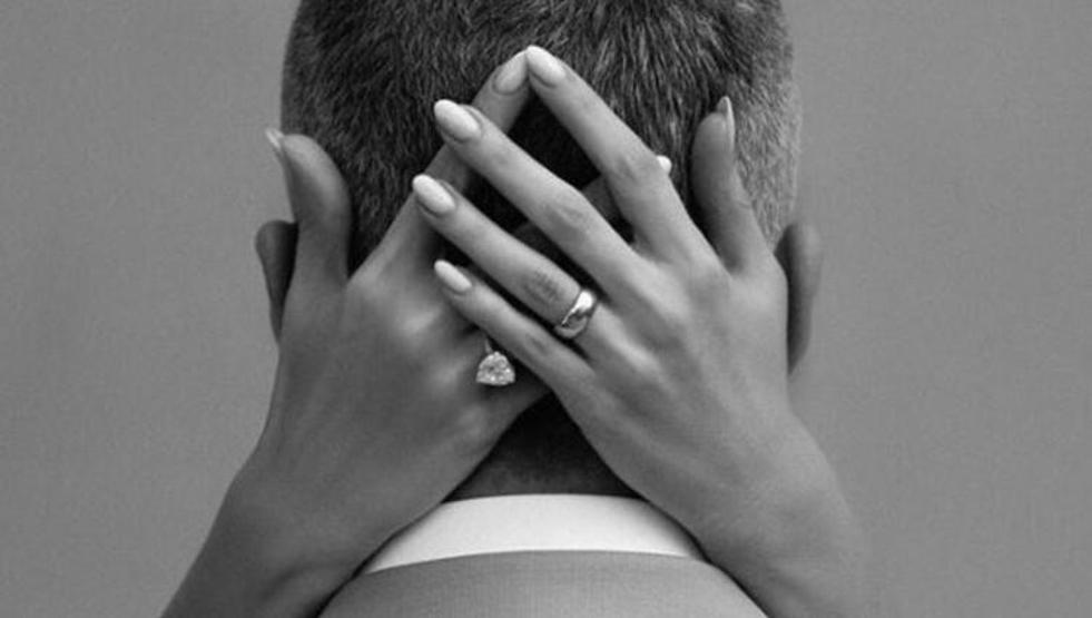 Özcan Denizden Samar Dadgara milyonluk nikah yüzüğü