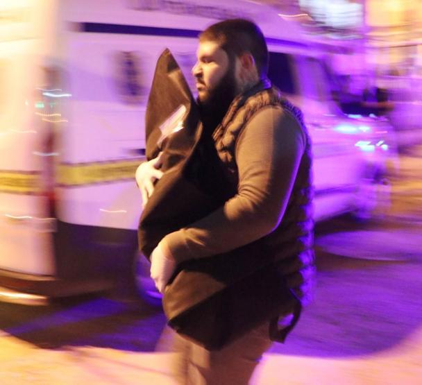 Evdeki sesten vahşet çıktı Murat bebek ölü bulundu: Annesi aranıyor