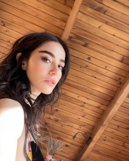 Özge Gürel evliliğini anlattı: Birlikte büyüyoruz