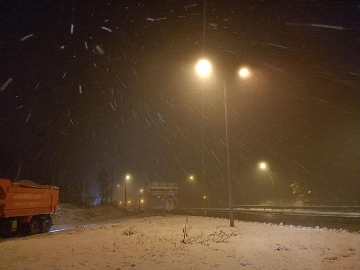 Kar İstanbul sınırına dayandı İşte memleketten kar manzaraları