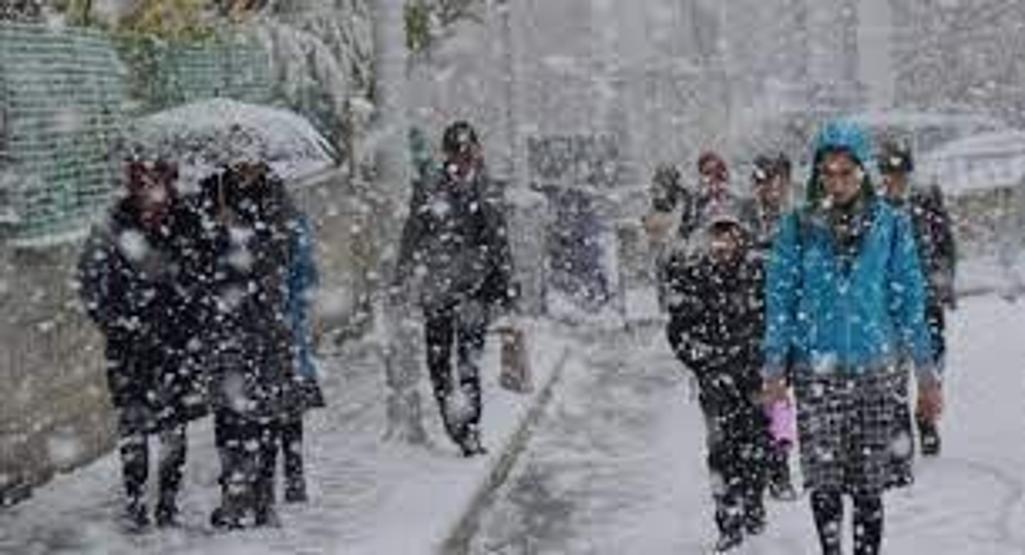 Bu iller dikkat Kar geliyor Meteoroloji İstanbul dahil 24 il için uyarı yayınladı