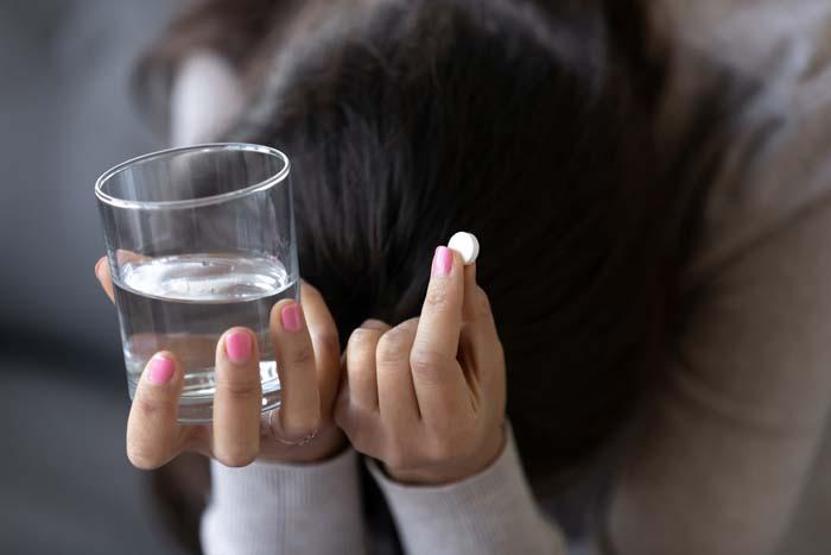 Antidepresan duyguları köreltiyor İlişkilerinizi ve vücut dilinizi etkileyebilir Nasıl mı