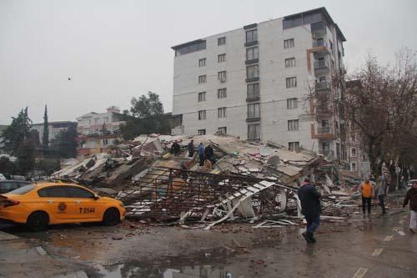 Deprem Hatayı yıktı Çok sayıda kişi enkaz altında