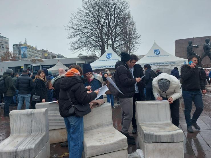 Ankarada Kızılayın kan merkezlerinde yoğunluk