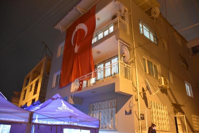 Deprem bölgesindeki şehidin acı haberi ailesine verildi