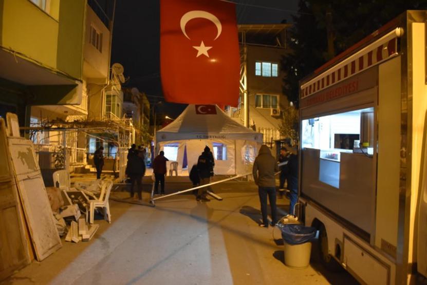 Deprem bölgesindeki şehidin acı haberi ailesine verildi