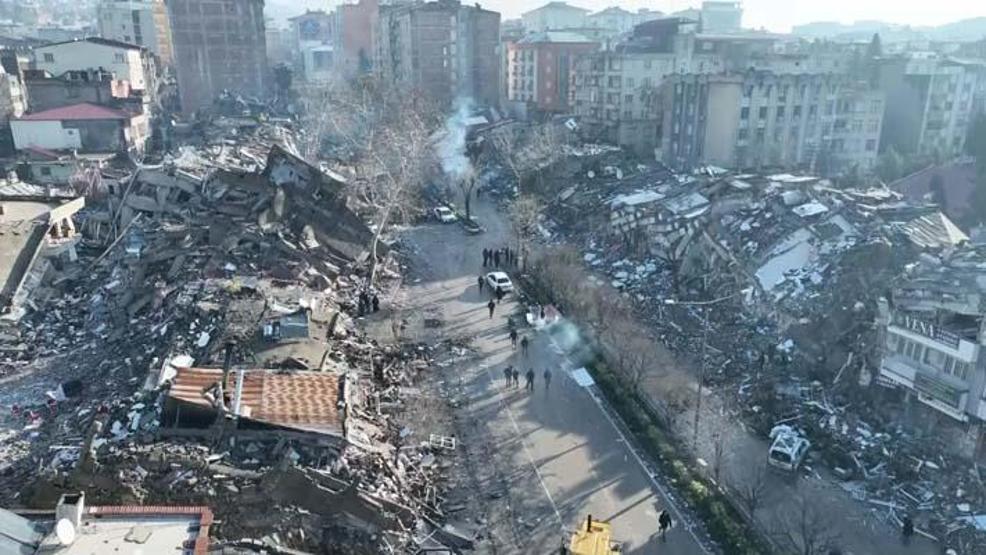 SON DAKİKA: Depremin vurduğu Kahramanmaraşta kahreden görüntüler