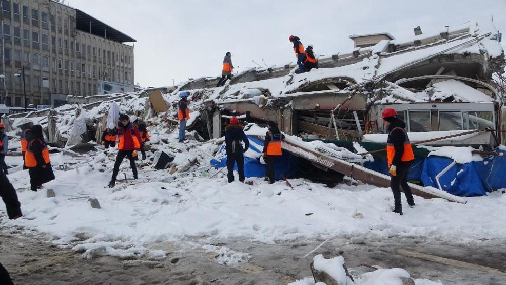 Uzmanlar Türkiye depremini nasıl yorumluyor