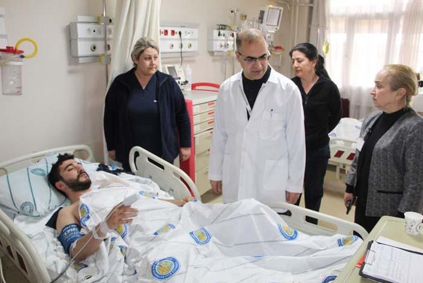 Başhekim Prof. Dr. Akdağ: “Hastaların kimi korkudan kalp krizi geçirdi, kimi yüksekten atladı”
