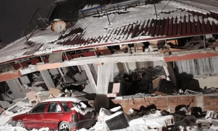 Acun Ilıcalıdan deprem bölgesine destek