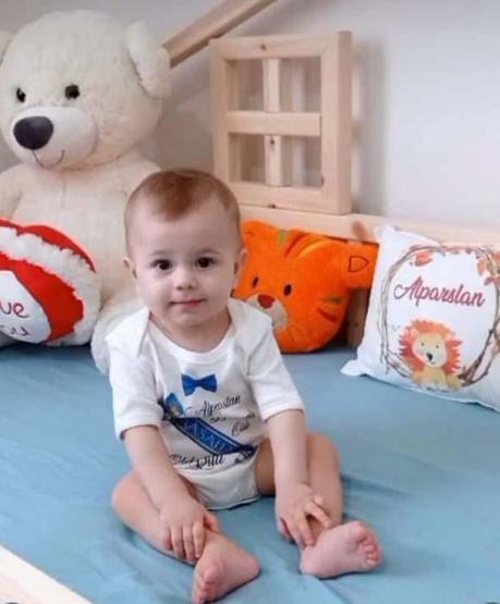 Uzman çavuş, eşi ve 2 çocuğuyla depremde yaşamını yitirdi