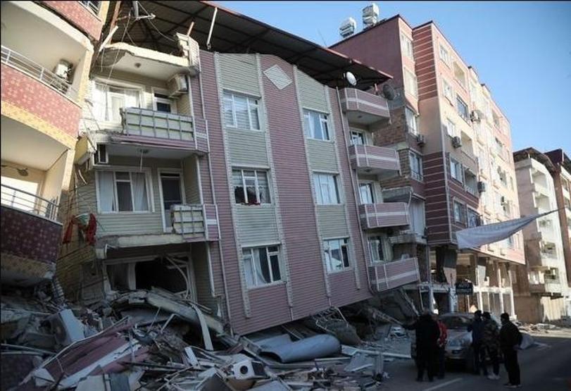 Merve Boluğur soluğu Hatayda aldı Arkadaşı enkaz altında