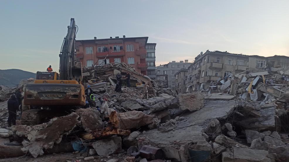 Deprem hukuku: Evi yıkılan hasar gören vatandaşın hakları