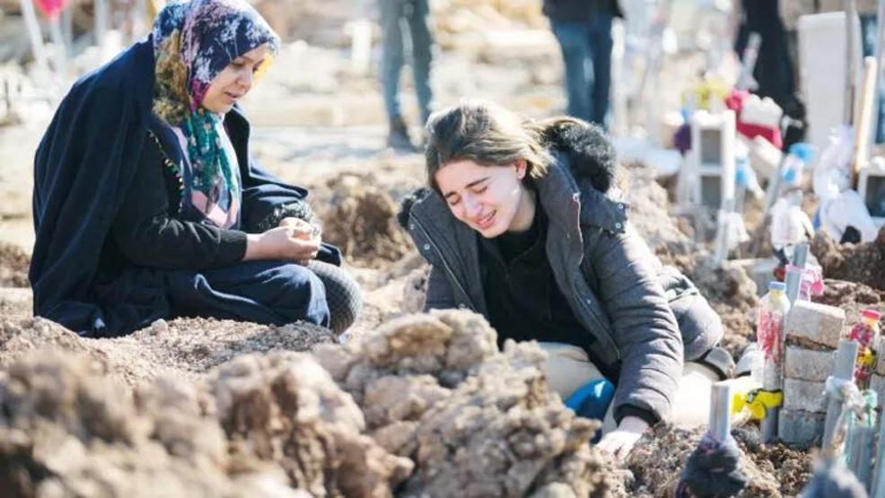Korku, şok, kaygı, stres... Depremzedeler ne yaşıyor Bölgedeki uzmanlar anlattı
