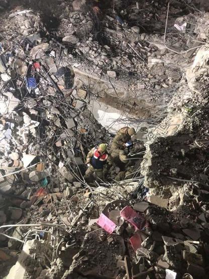 Deprem yaralanmalarında ne yapmalı Dr. Demet Erciyes yazdı...