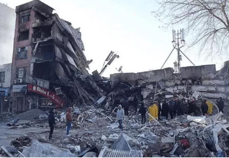 Bella Hadidin paylaştığı mektup herkesi duygulandırdı