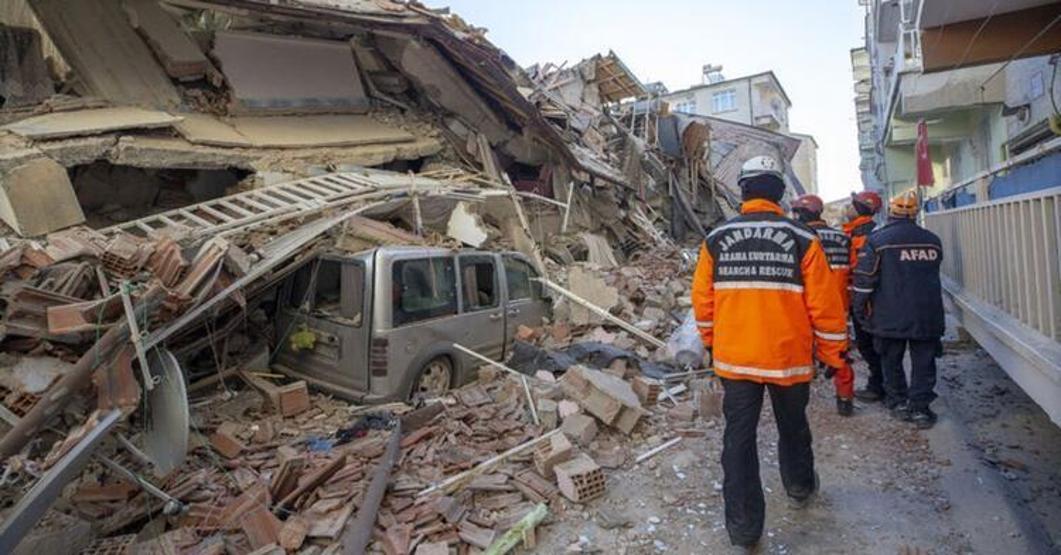Aleyna Tilki depremzede çocuklar için harekete geçti Hataydan paylaştı