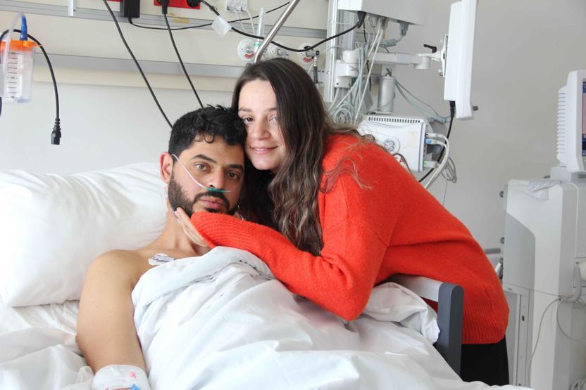 Deprem gecesi baba olmuş: 261 saat sonra kurtarılan baba, eşi ve bebeğiyle buluştu